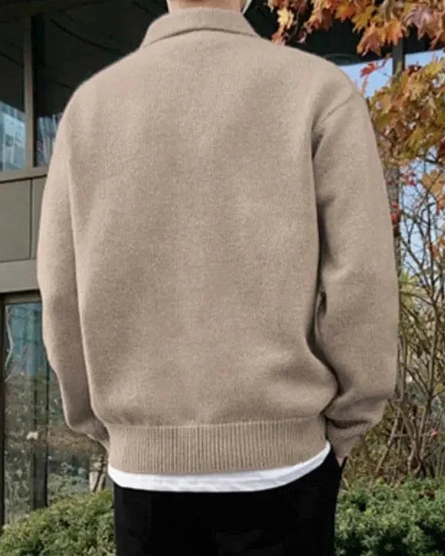 Pull en laine a col boutonné